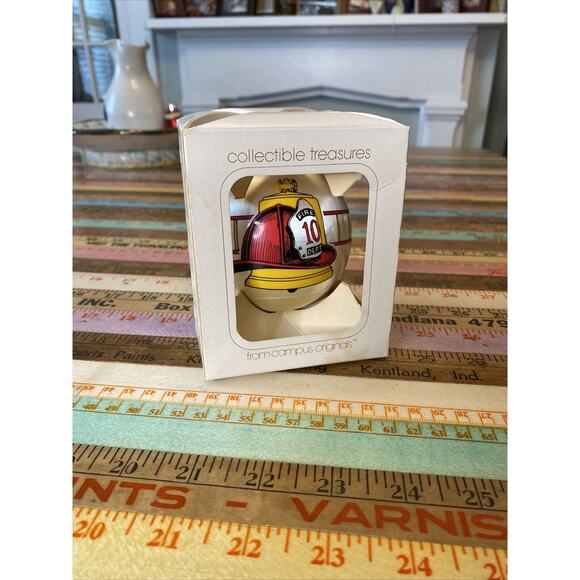 VINTAGE Satin Ball Firefighter Fire Dept 10 Christmas Ornament Fire Engine 80s - Picture 13 of 13